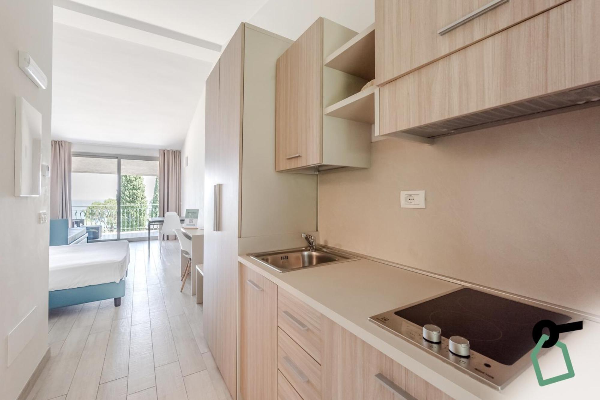 Hotiday Apartment Collection - Desenzano Desenzano del Garda Kültér fotó